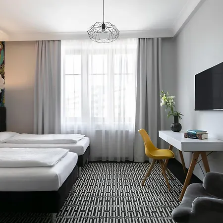 Apart-hotel Liv'inn 4*