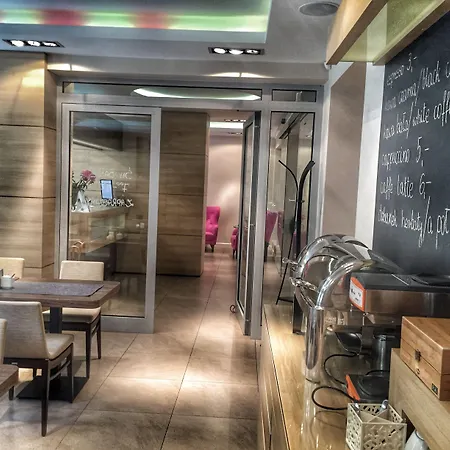 Liv'inn Apart Otel 4*