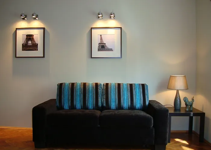 Apartahotel Liv'inn 4*