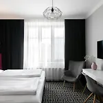 Liv'inn Apart Otel 4*