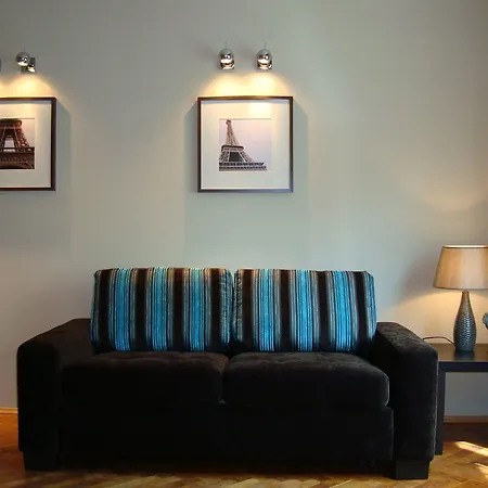 Aparthotel Liv'inn 4*